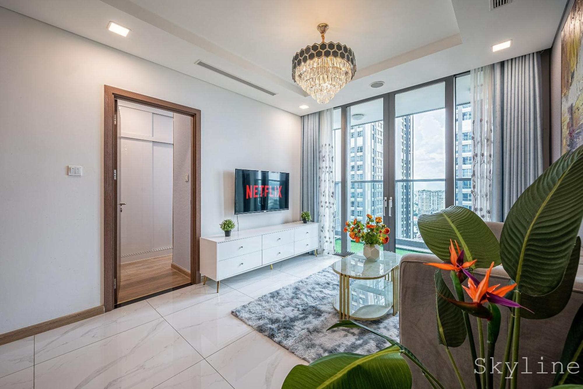 Skyline View Residences At Landmark 81 * Ho Chi Minh City